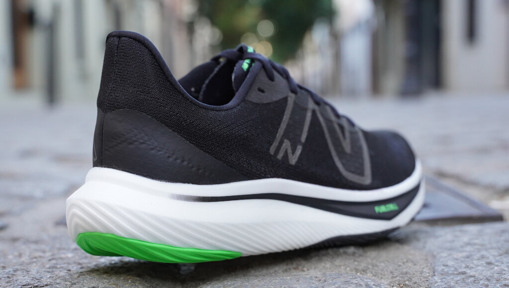 New-Balance-FuelCell-Rebel-v3_1024_4_101006