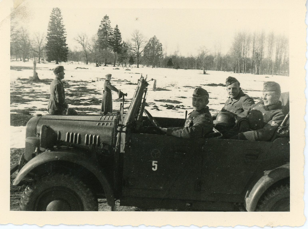 Russland PKW Auto Kübelwagen Vormarsch 12. Panze