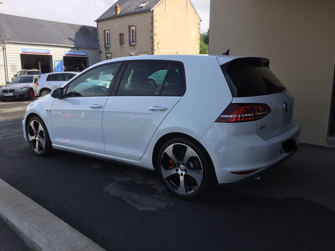 F3506415-A314-4A37-B94F-BD93F001BDF0