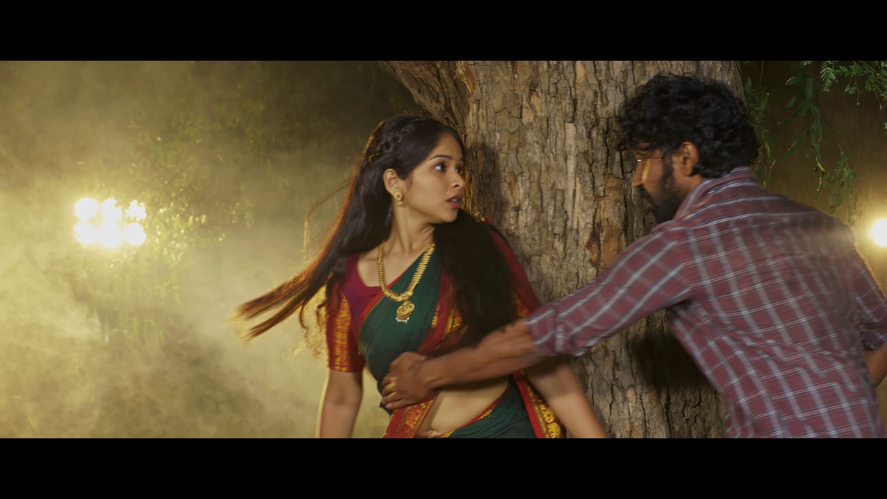 [Image: vlcsnap-2025-10-03-21h59m25s289.png]