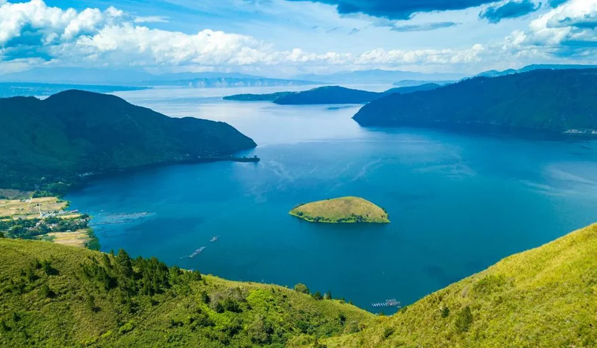 6 Keindahan Alam Indonesia Barat yang Wajib Dikunjungi