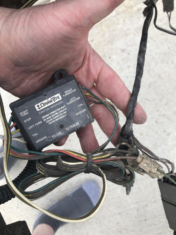 F9EC8850-2A11-4DFF-9FD6-42EF9497E8B1