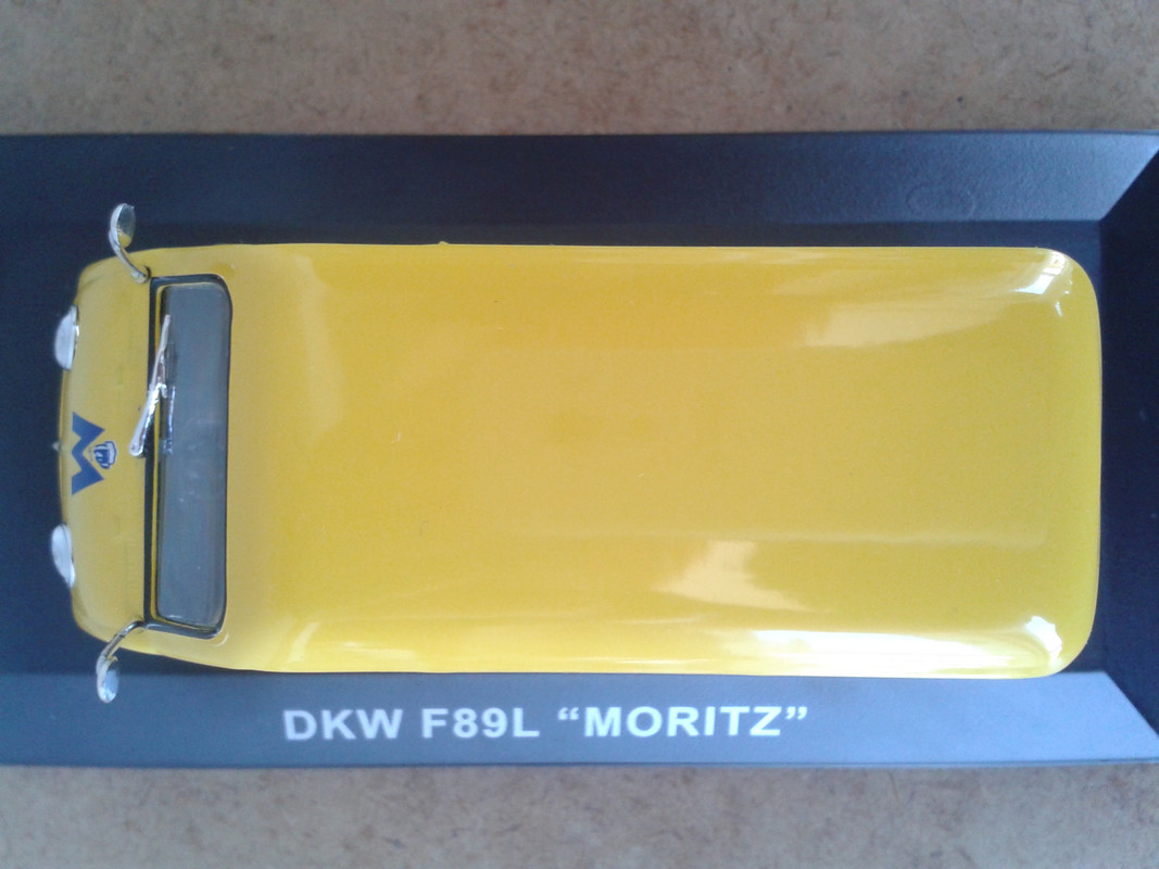 1960 DKW F 89 L Furgón “Cervezas Moritz” (Ixo – nº 22 Furgonetas de Antaño) (12)