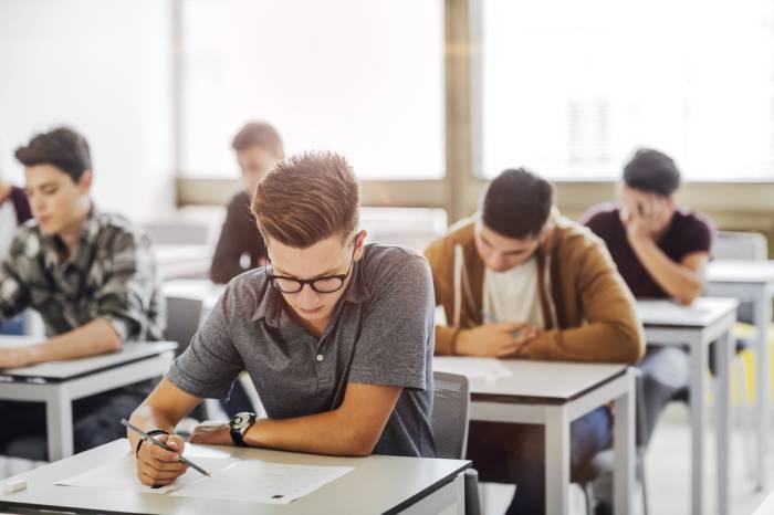 How Many Florida Real Estate Exam Questions Can You Miss