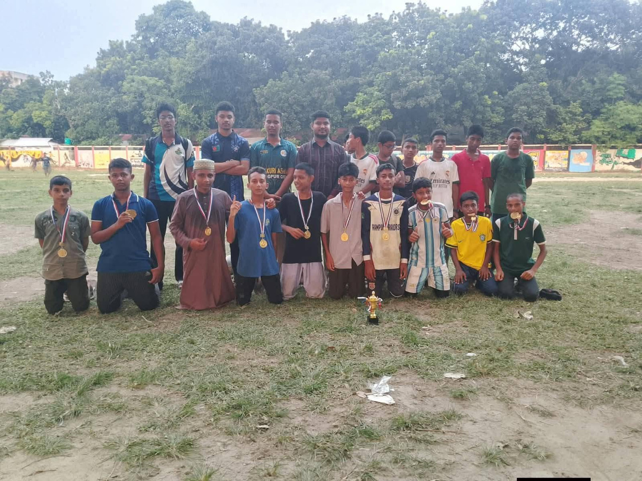 ছাত্রদের দলগত খেলা