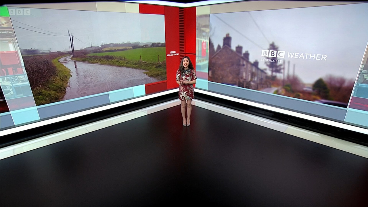 BBC_Wales_Today_Lunchtime_News_-_193._2022-12-27_m001gscb_original.mp4_snapshot_04.59.520