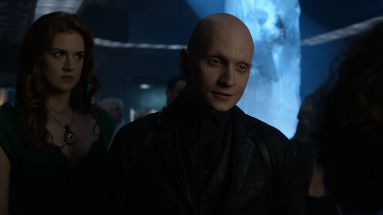 Gotham.S04E01.A.Dark.Knight.Pax.Penguina.1080p.1
