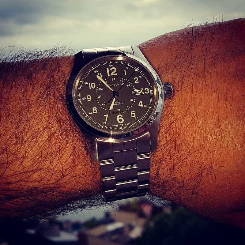 Hamilton Khaki Field Auto 42mm 100M Green Dial Cal. H10 Ref. H70605163 (2)