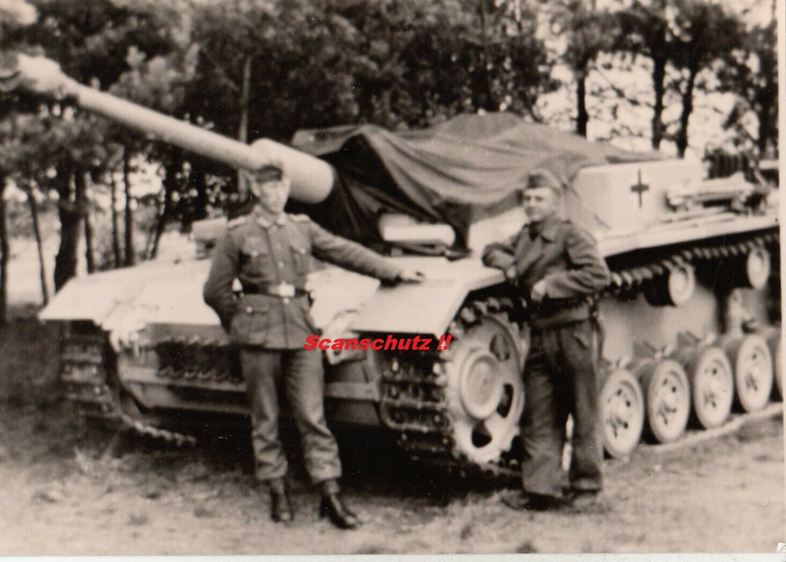 STURMGESCHÜTZ Brigade 226 Kameraden am Sturmgeschütz Mga Leningr