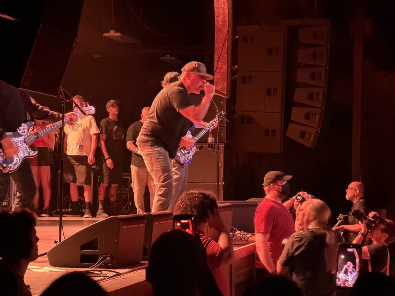 Jim Lindberg doing his thing. By Tom Reardon.