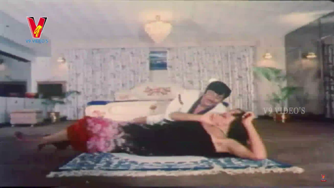 vlcsnap-2025-08-09-22h01m38s593