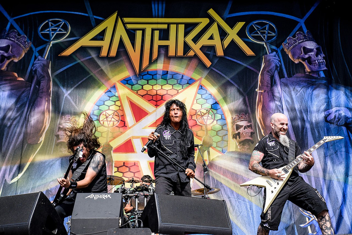 Anthrax: Discografía (11 CDS) 1280px Anthrax Rockavaria 2016 12 von 12 - Anthrax: Discografía (11 CDS)