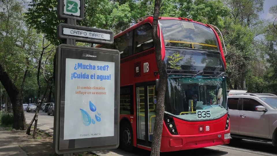 ¡Toma nota! Modifican tres líneas del Metrobús de la CDMX por Desfile del Policía