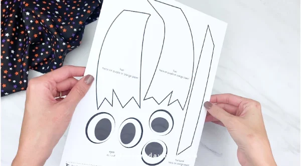 Witch Face Paper Plate