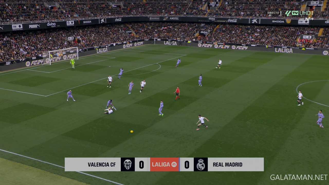 03-02_20-50-00_ES   LaLiga TV 4K UHD_Valencia vs Real Madrid.ts_snapshot_13.29.000