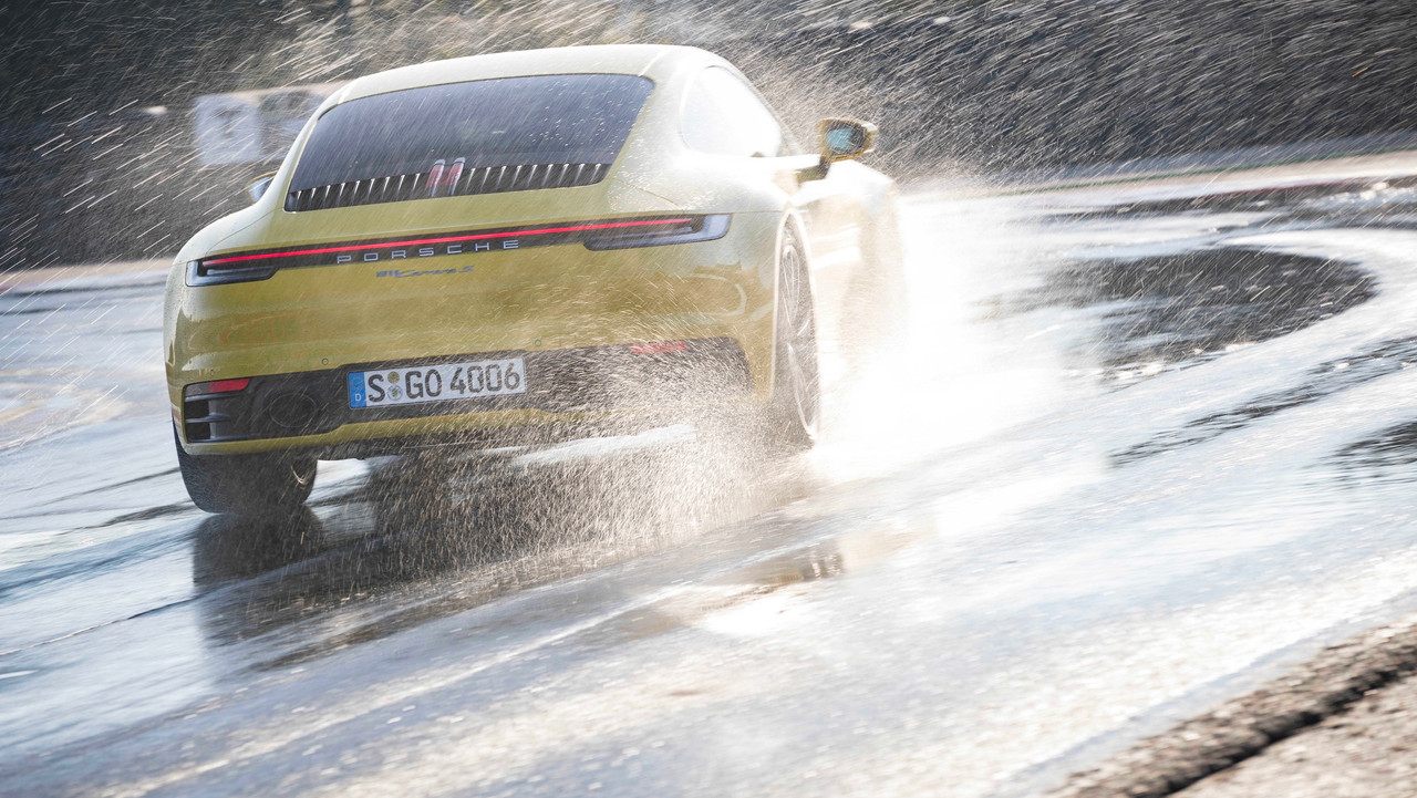 1687312_911_carrera_s_2019_porsche_ag