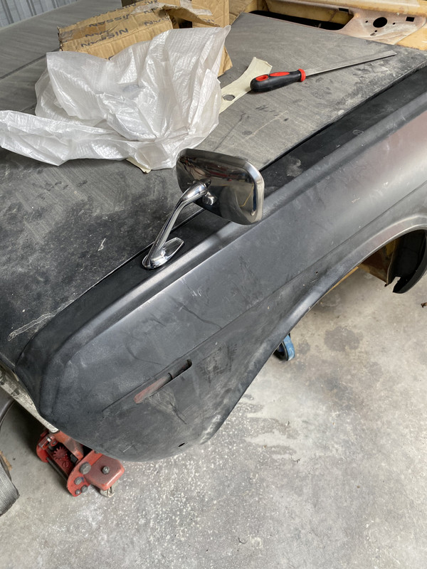 D9042480-C535-415B-A4B7-F3BB69A7D816