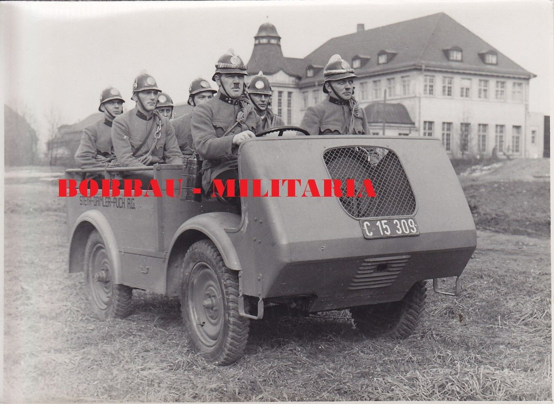 Steyr-Daimler-Puch Feuerwehr Feuerlöschpolizei Kübelwagen Mannsc