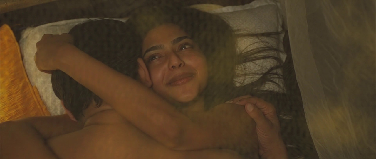 Aishwarya Lekshmi braless on bed romace
