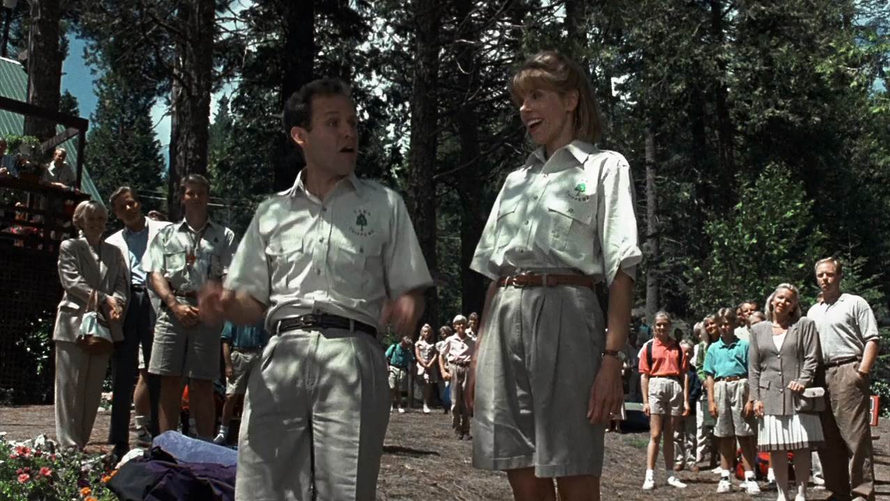 Addams Family Values 1993 BluRay [Hindi + English] 480p, 720p ESub Screenshot