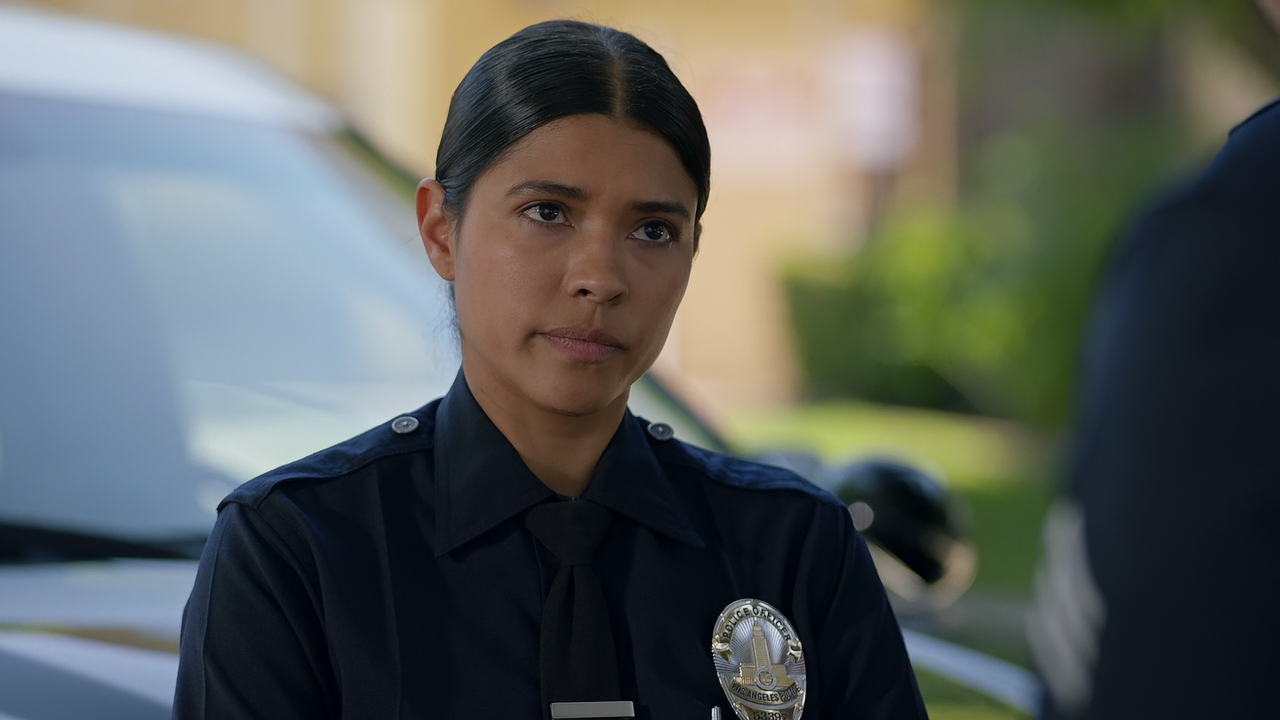 The.Rookie.S05E03.Dye.Hard.1080p.10bit.AMZN.WEB-DL.DDP5.1.HEVC-Vyndros.mkv_snapshot_15.05_[2022.10.1