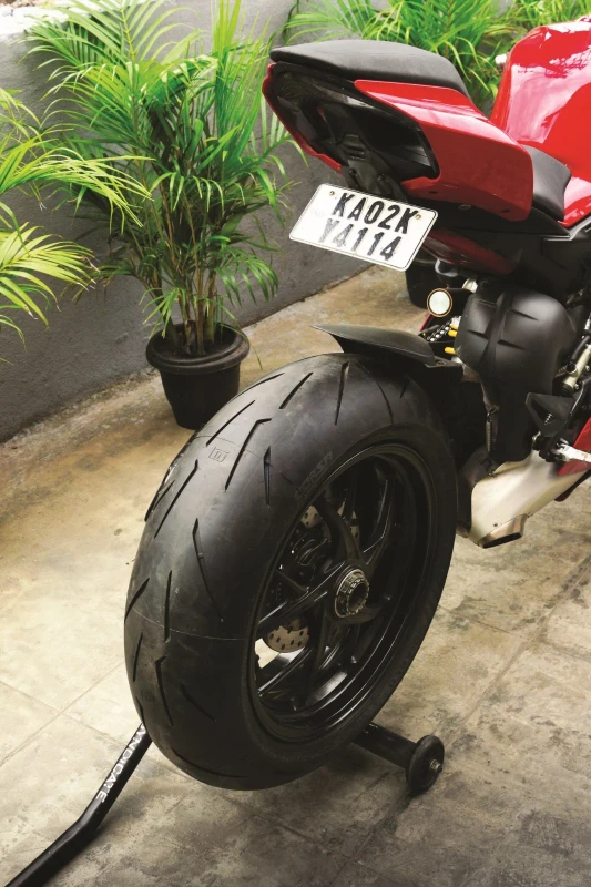 Tyre fitment image