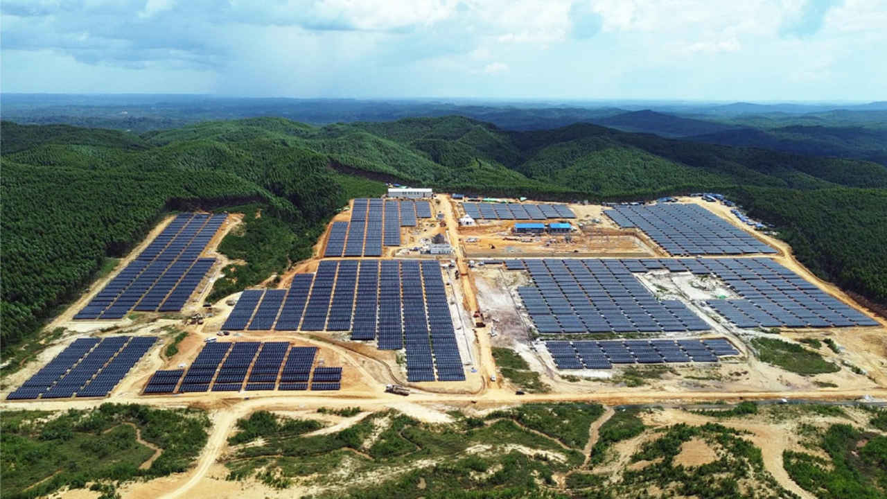 PLTS 50 MW Nusantara Sembcorp Wujudkan IKN Kota Rendah Emisi