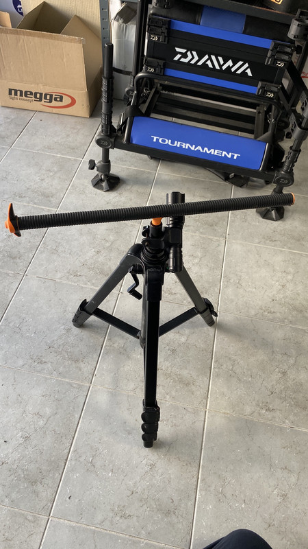 61CA847B-2767-44D8-BDD4-ED00900A75D9