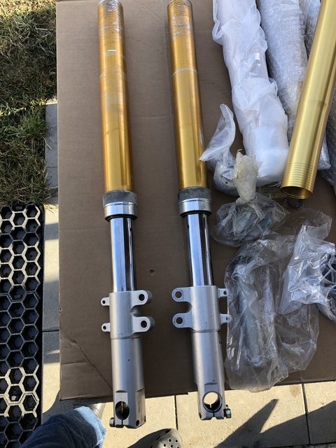 F9FEAA70-6526-4128-8325-D65FA898D17B