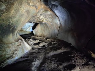 Poike:Ahu Kiri Reva-Papa u'i hetu'u-Ana o Keke-Té Ahu Moai Tea-Maunga - Isla de Pascua - Chile (17)