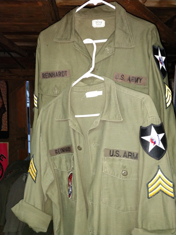 Vintage army sale jacket with patches