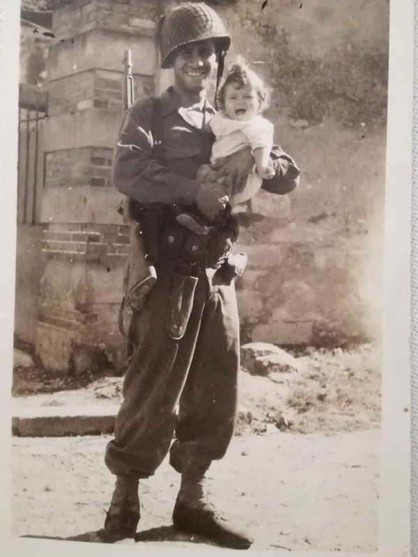 3510CF12-17CD-490E-8BB0-6869147E88FB