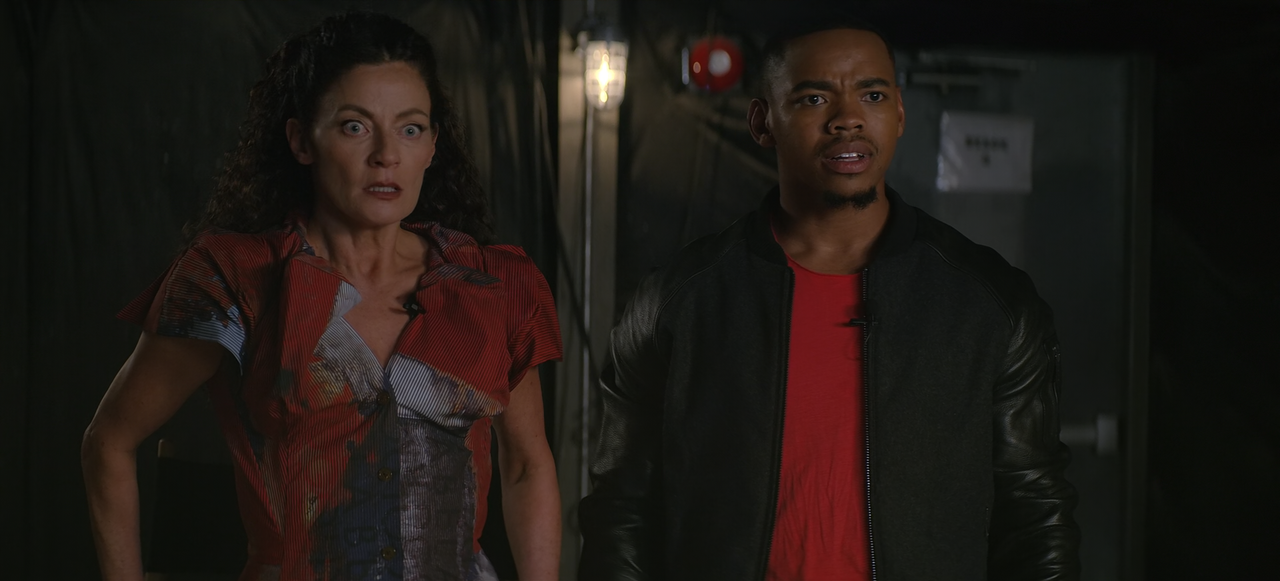 Doom.Patrol.S04E08.Fame.Patrol.1080p.10bit.BluRay.AAC5.1.HEVC-Vyndros.mkv_snapshot_28.04_[2024-08-01