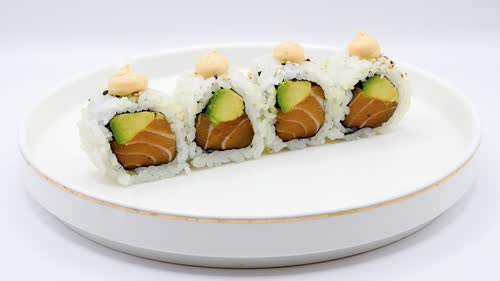 512. Ura spicy salmon - 4 pezzi