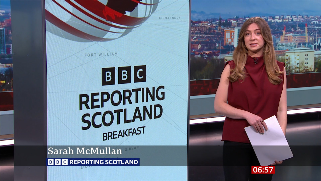 04.09 - 06.50.00 - Breakfast. The BBC's Breakfast programme features ....ts_snapshot_08.10.969