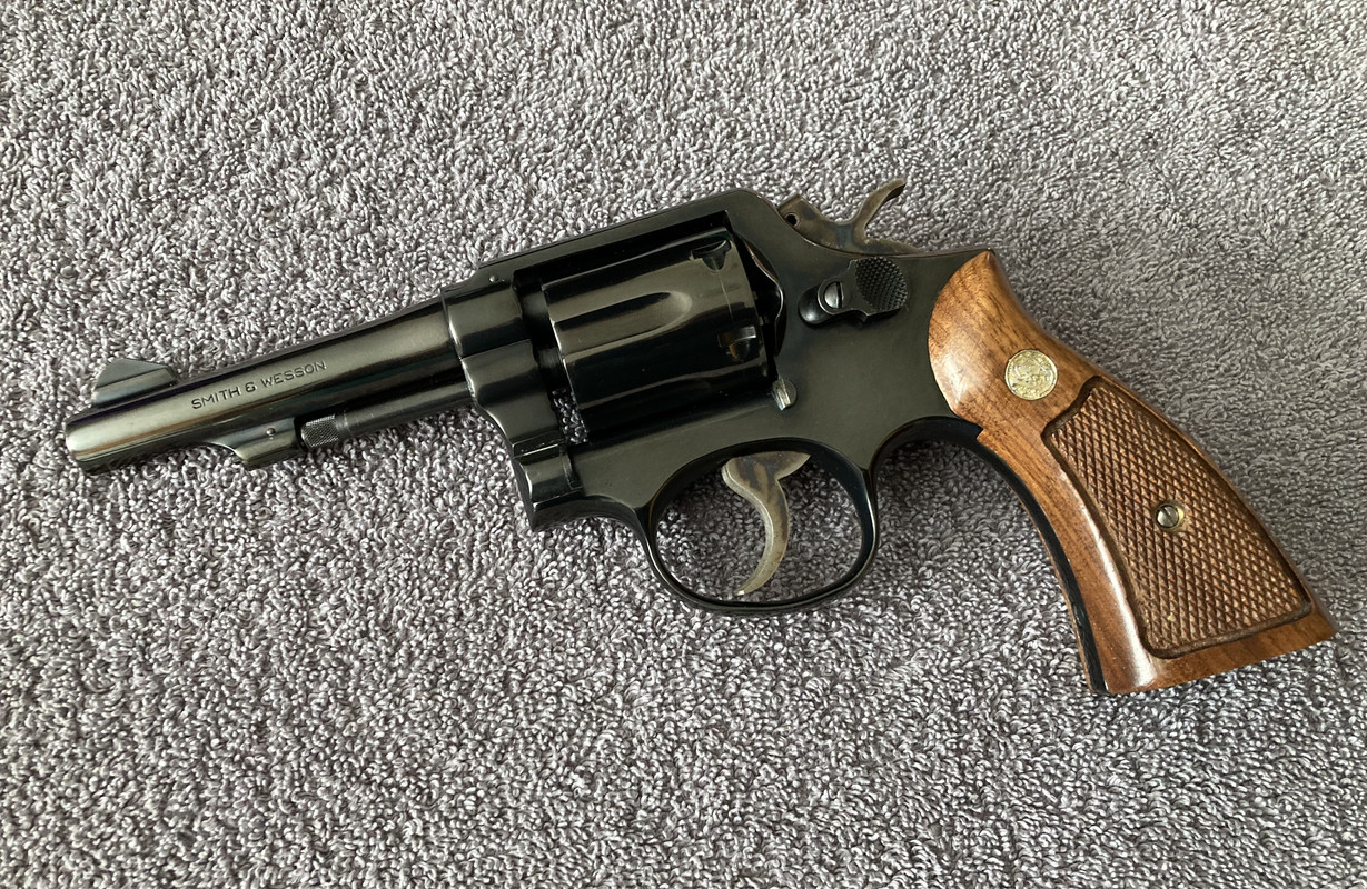 B9ACCFAE-A7FC-4DC0-AC79-173F31669F02