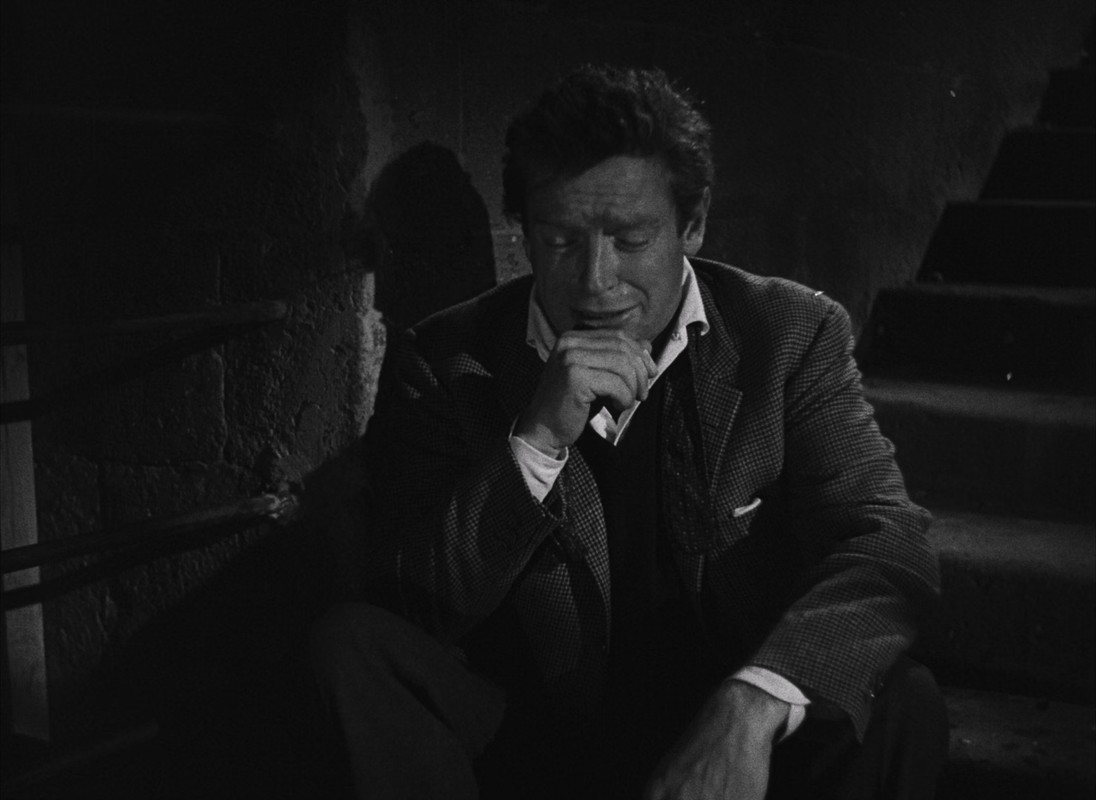 Il Bidone (1955) Criterion.mkv_011526.856