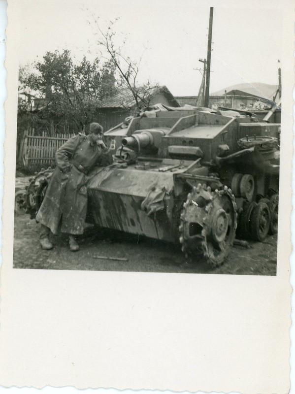 Russland Panzer StuG Sturmgeschütz Tank Sturmart