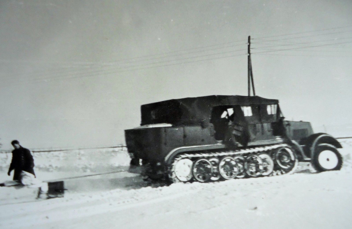 Schnee-Halbketten-Fz-Zugkraftwg.5t-Büssing