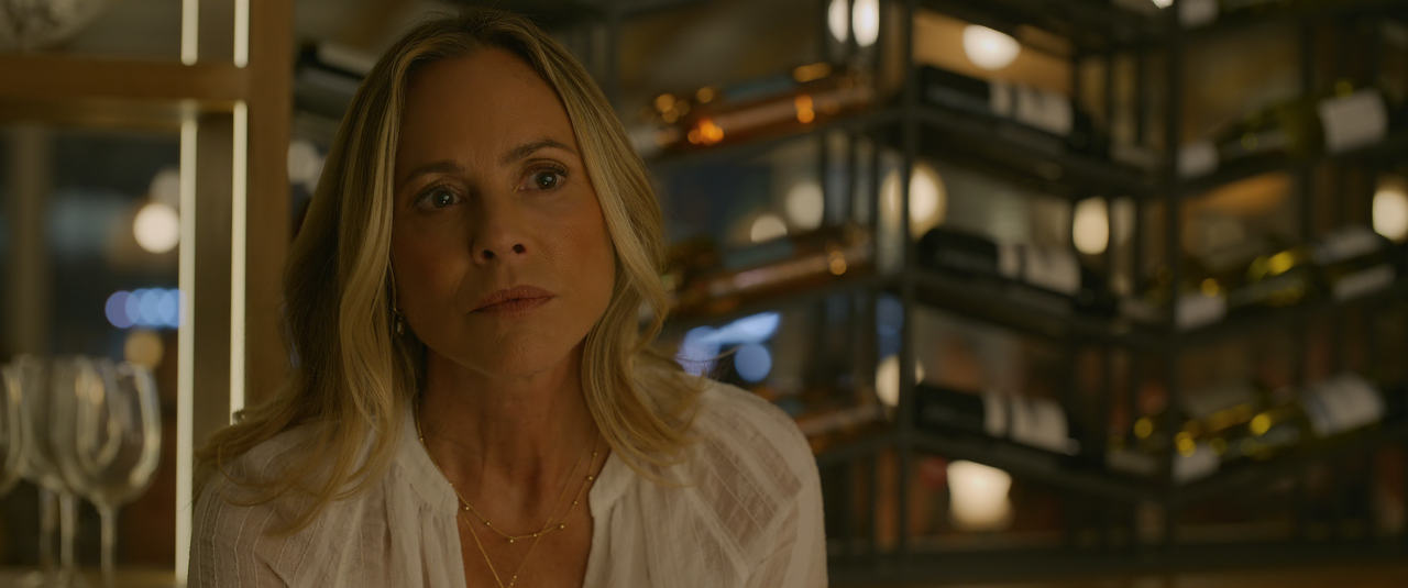 The.Waterfront.S01E02.Taking.Control.2160p.10bit.NF.WEB-DL.DDP5.1.HEVC-Vyndros.mkv_snapshot_18.16_[2