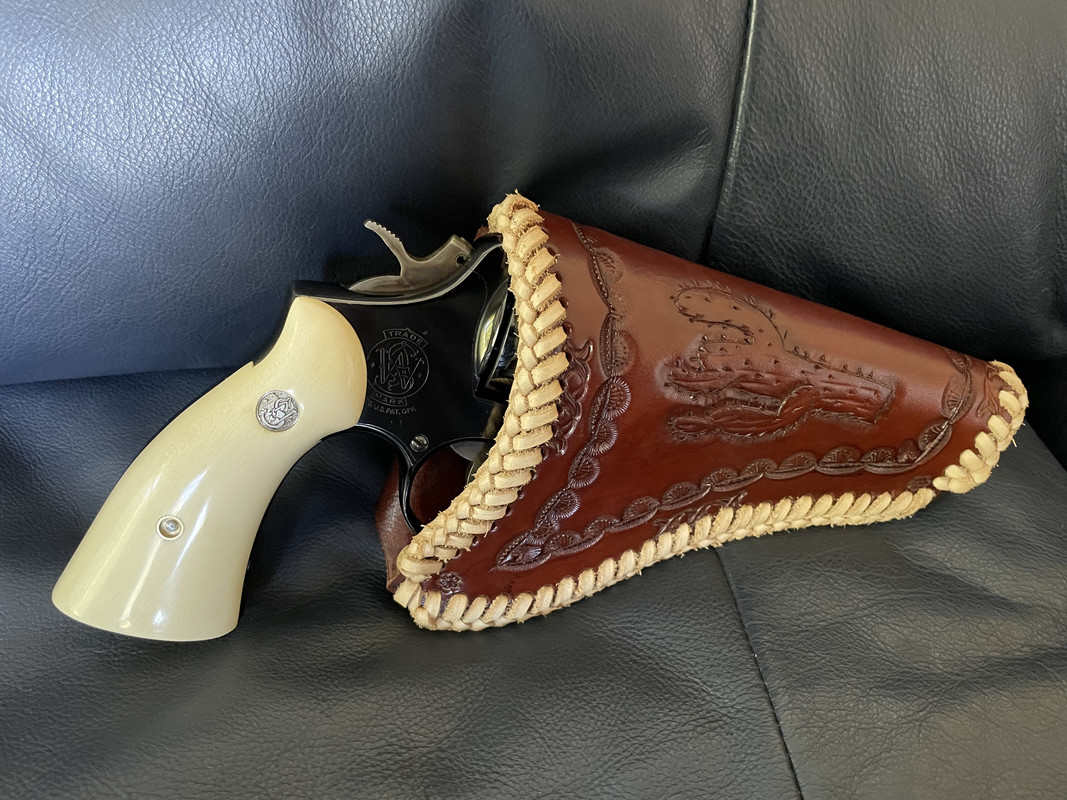 78E1D601-27A9-4705-8957-B2B1CFA0E3C2