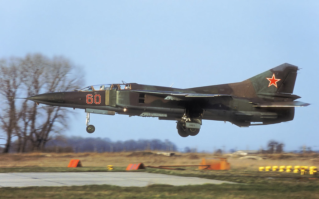 296 IAP Mig-23UB 60 Red_0904120 (3)