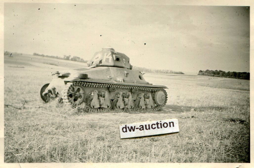 Frankreich , französischer Panzer bei Hallencour