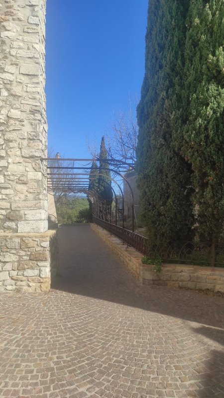 Castellet - Page 4 Thumbnail-1675785910455