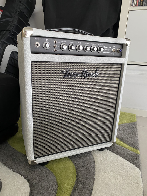 708061F6-8599-46ED-950D-59FB05B1F3C0