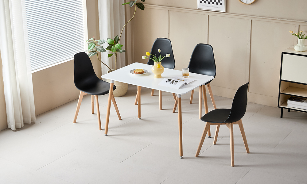 Chaise design classique - vue d'ensemble