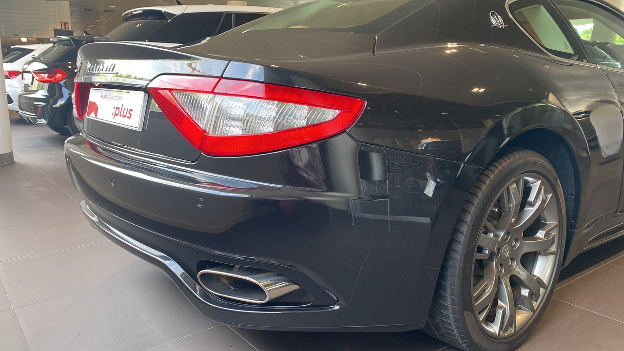 E0A567A5-9640-4CD5-BF9F-1EFB52DF7A9D