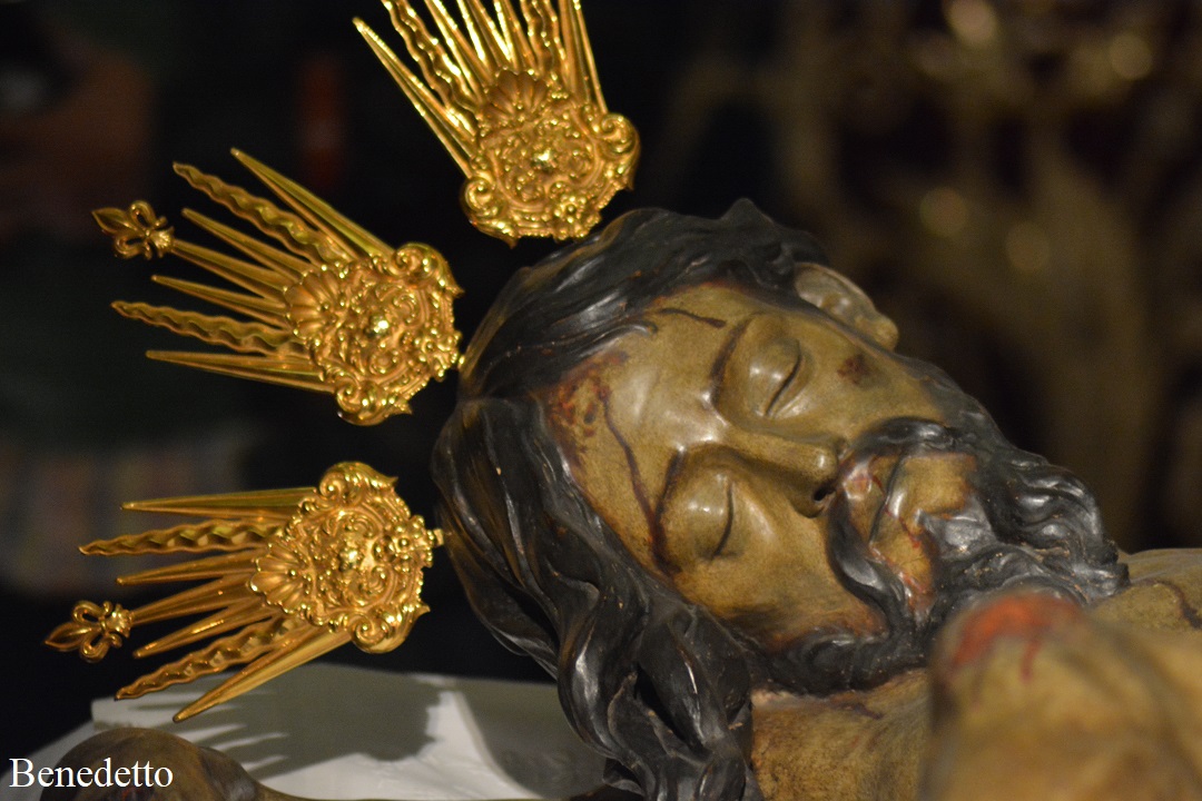 Historia de los Via Crucis de Sevilla Santisimo-Cristo-del-Descendiniento