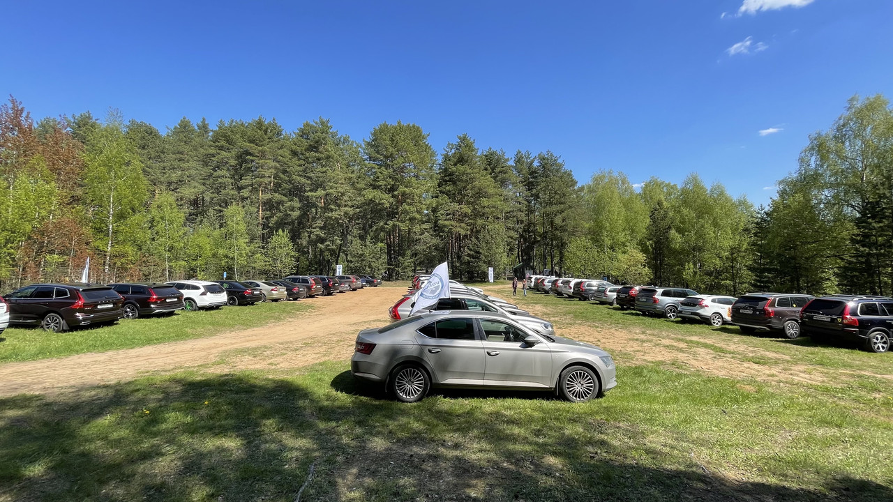 3A9EB641-2217-4B50-90C3-959742D4A9FC