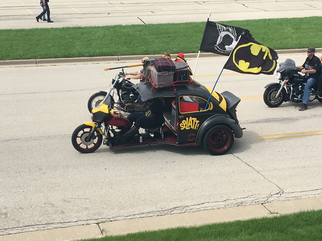 90C94560-9D93-404E-975C-DEDE5FCD69F7